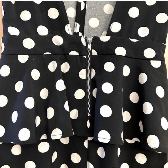 H&M Peplum Dress - Picture 3 of 5